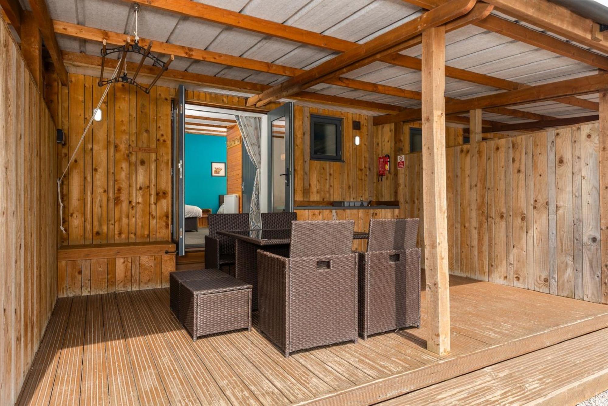 Cosy Glamping In The Eskdale Valley - Studio Lodges And Mega Pods Екстериор снимка
